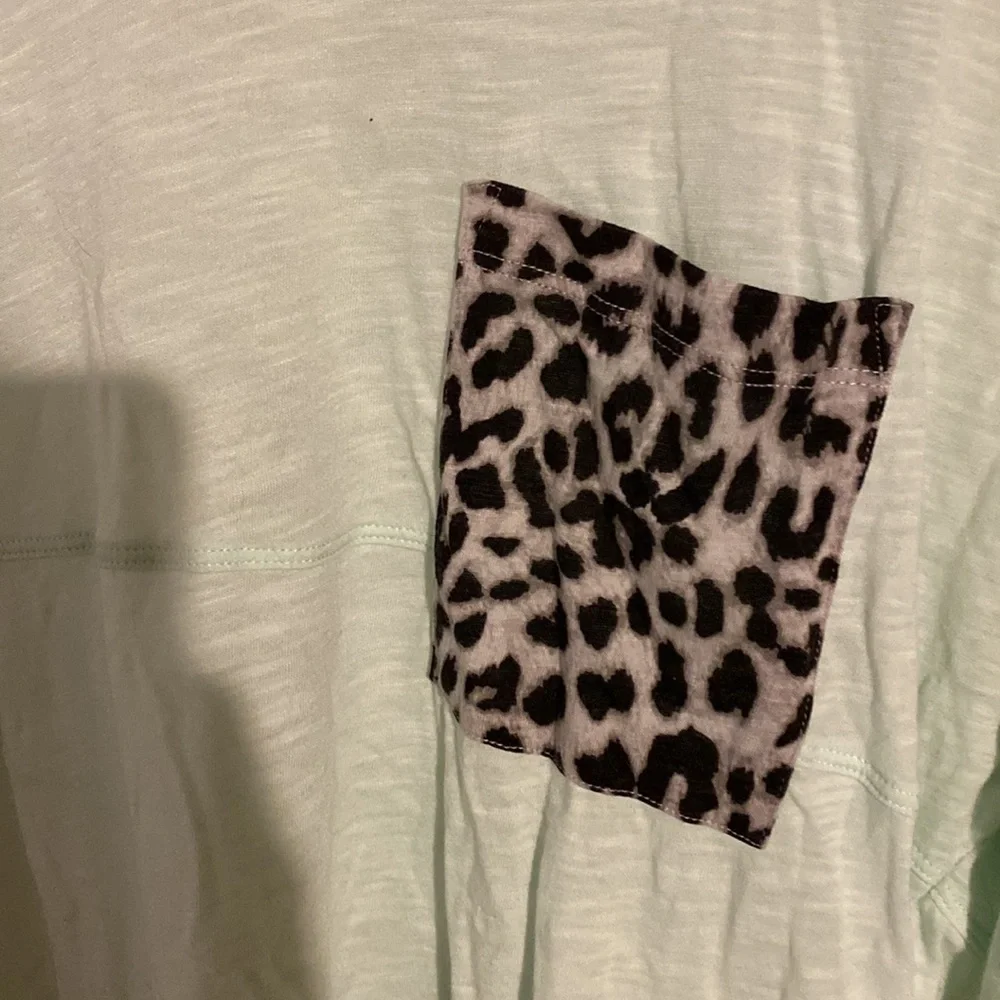 Pink Victoria’s Secret Long sleeve teal shirt Medium *like new* - Picture 2 of 5